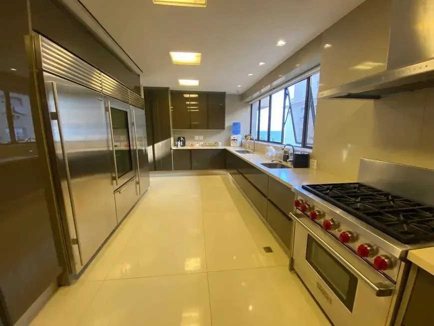 Apartamento sin muebles con 4 dormitorios y 5 baños — photo 59