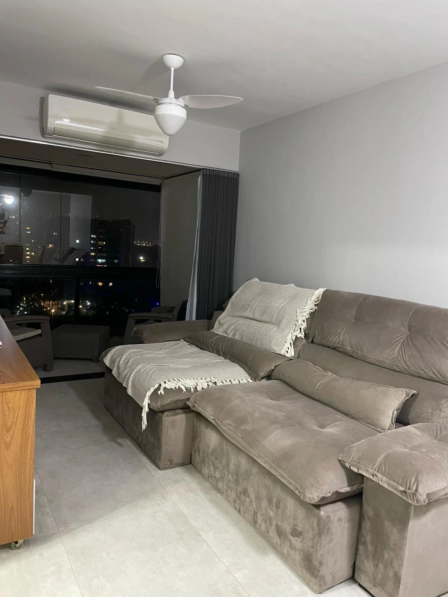 Furnished 70 m² apartment with enclosed glass balcony — photo 12