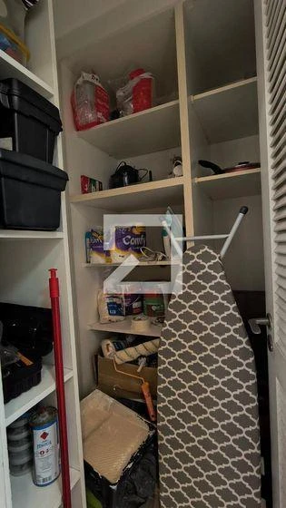 3-bedroom apartment in a building with a gym — photo 49