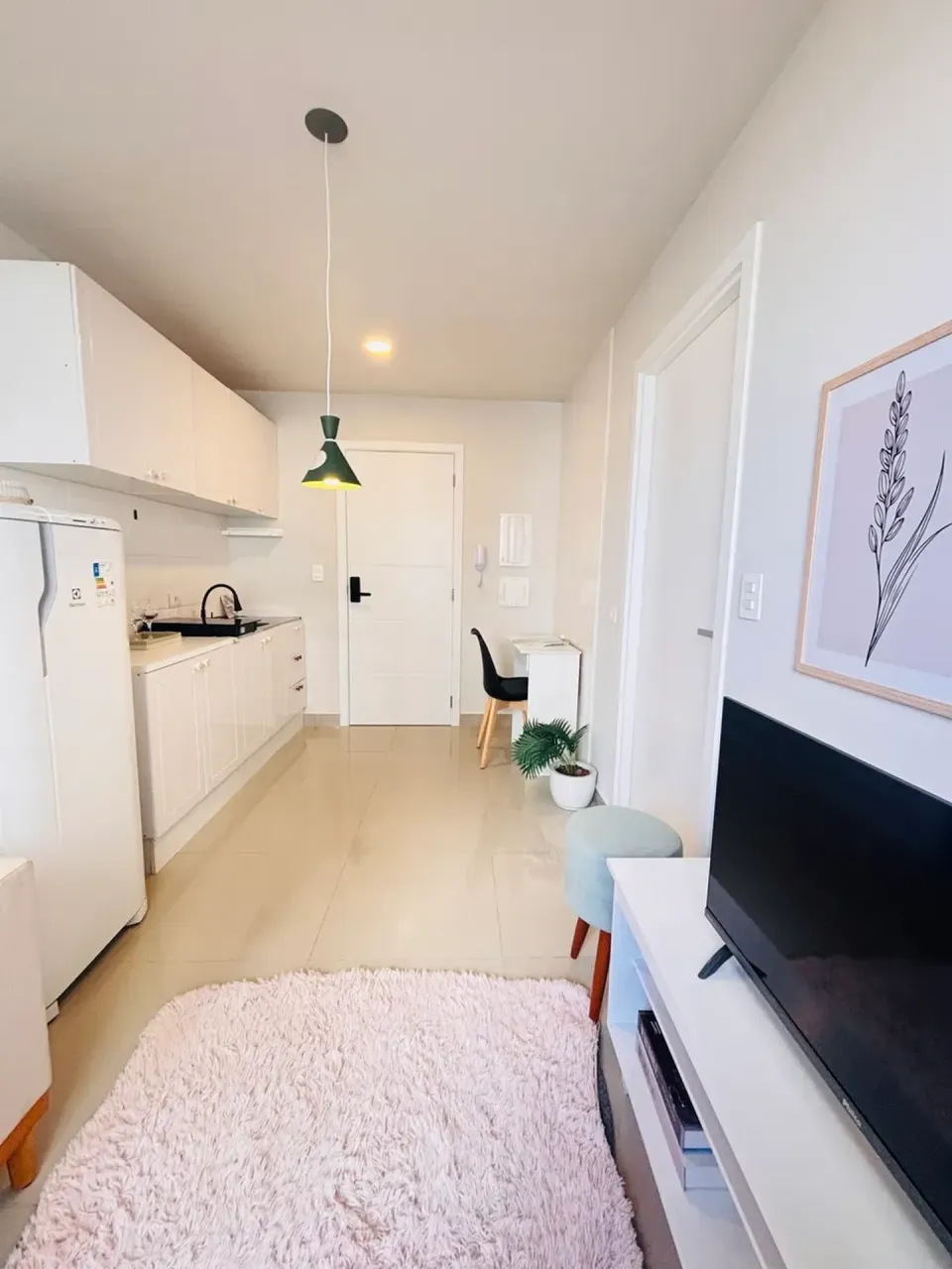 Apartamento amueblado de 1 dormitorio con home office — photo 3