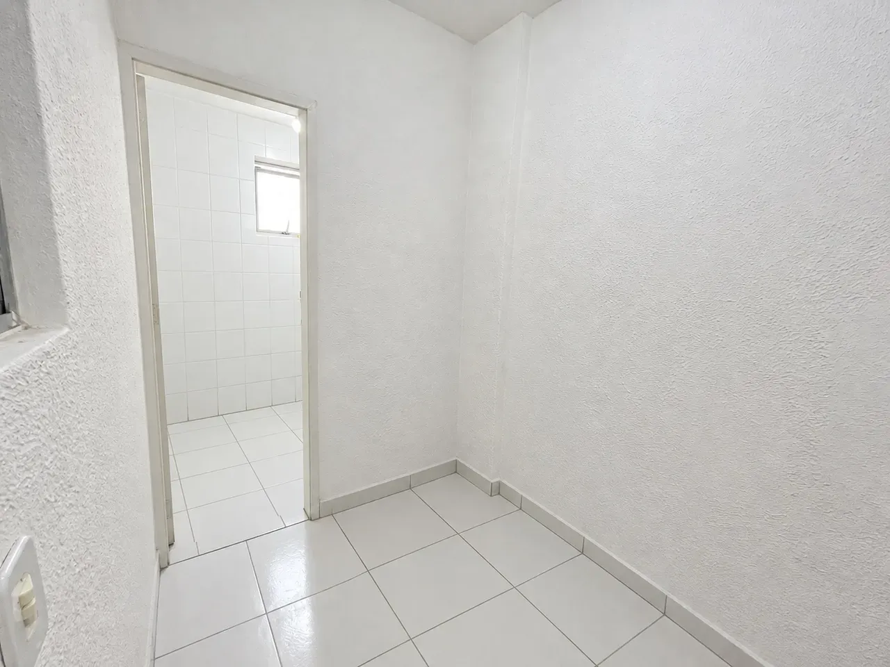 Furnished apartment, 69 m², with a washing machine — photo 14