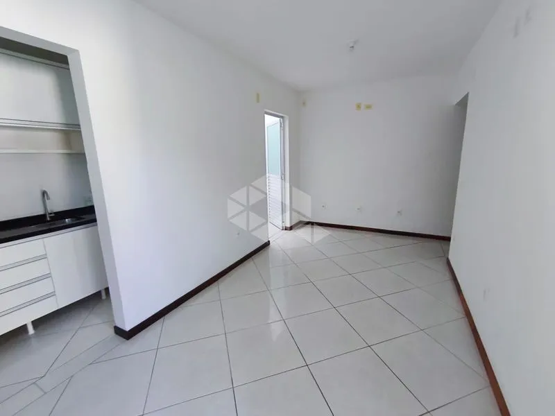 Квартира 68 м² с отдельной кухней и 2 спальнями — photo 4