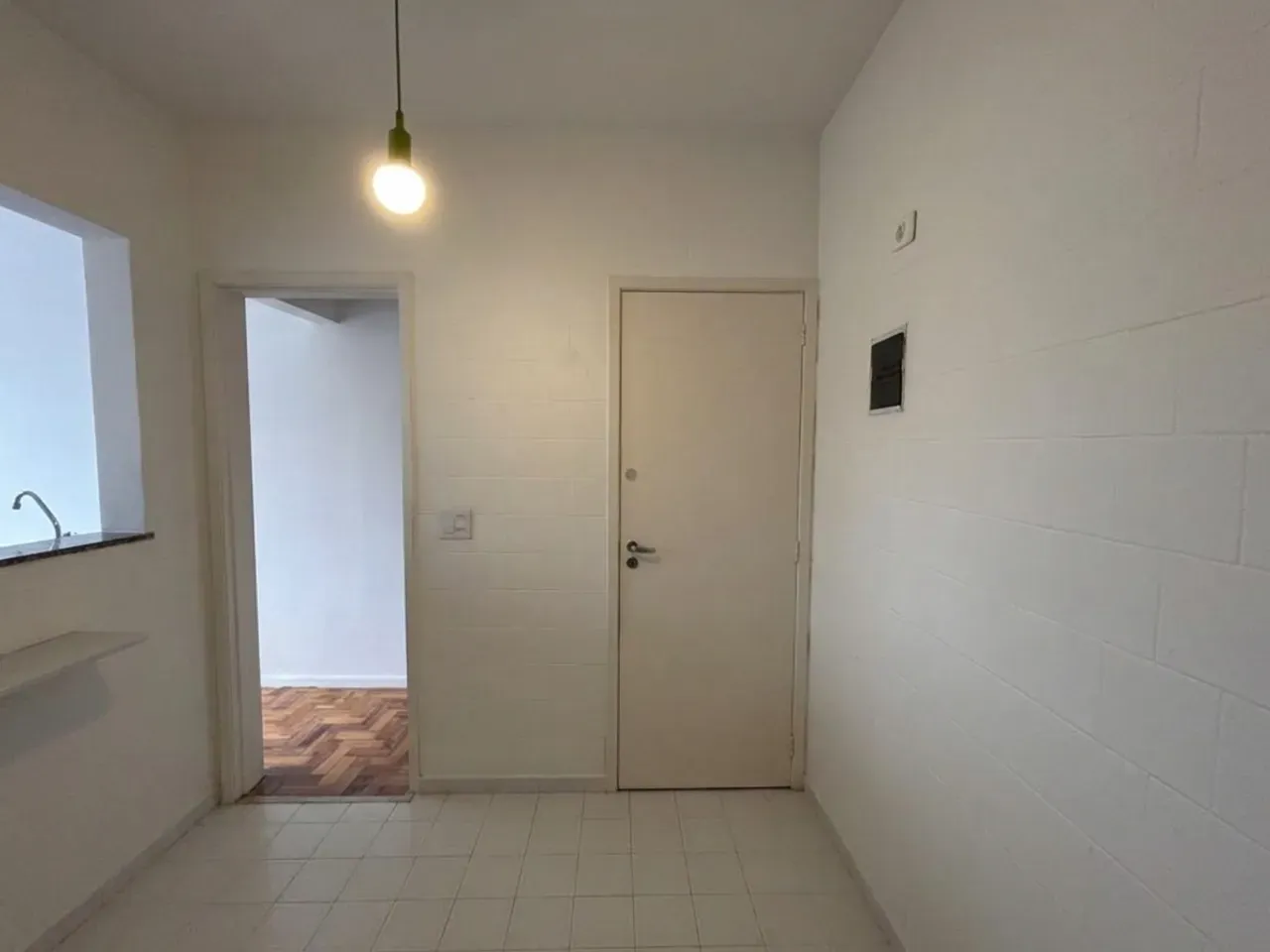 Mountain view in a 2-bedroom apartment, 60 m² — photo 18