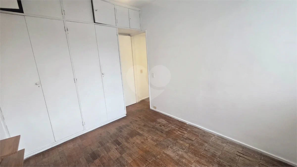 58 m² apartment with a home office and a mountain view — photo 3