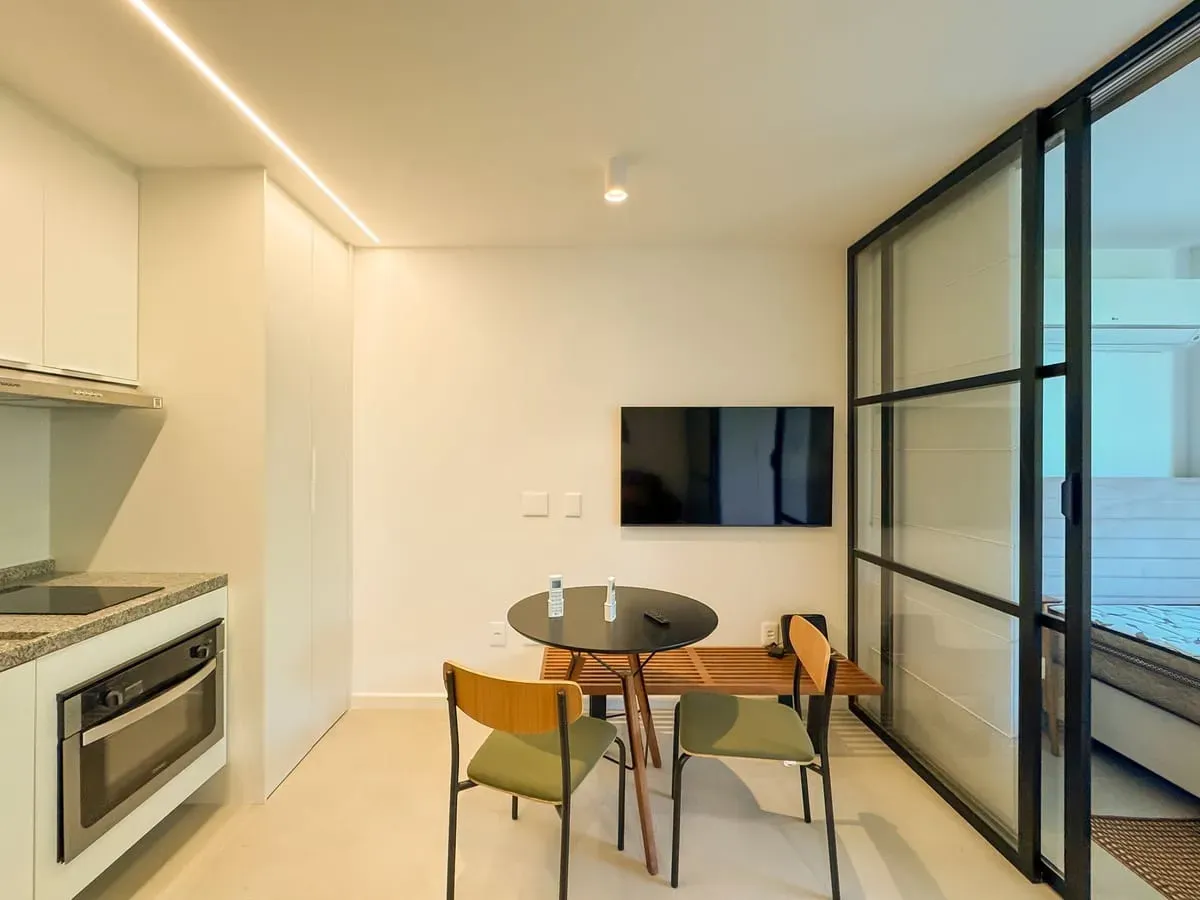 Furnished apartment, 35 m², with a home office — photo 19