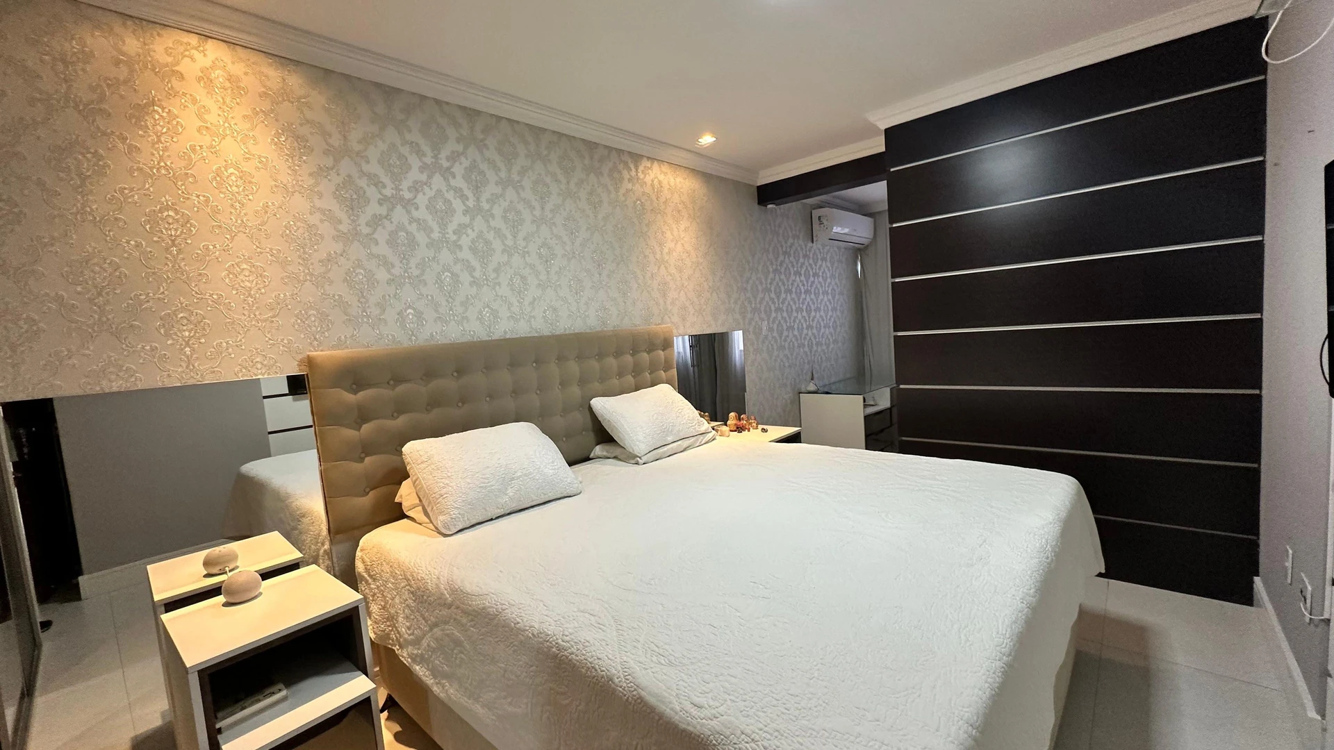 300 m² apartment with a washing machine and a dishwasher — photo 3