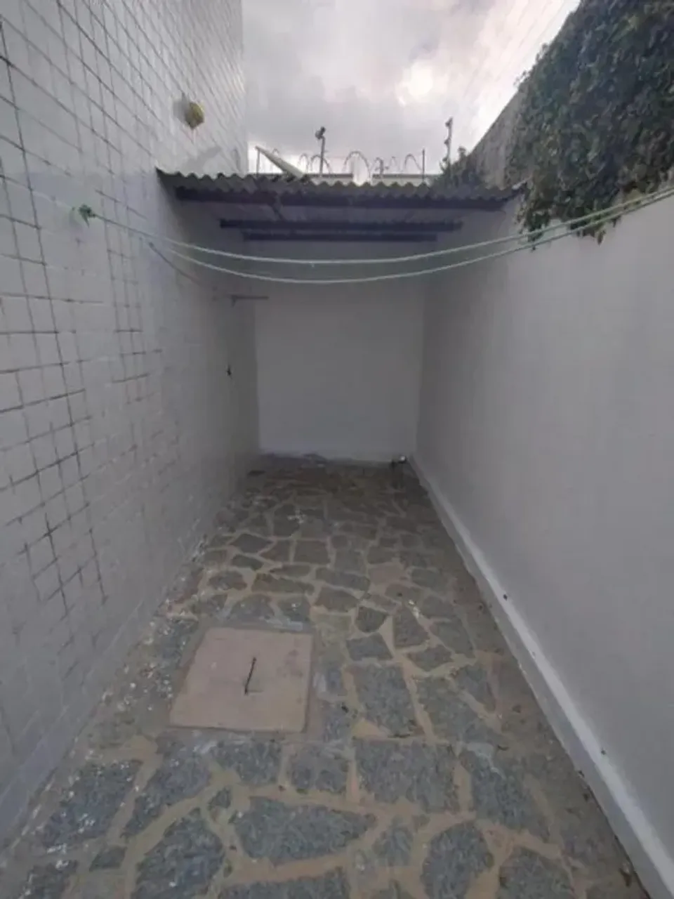 Ground-floor apartment with 3 bedrooms and private area — photo 17