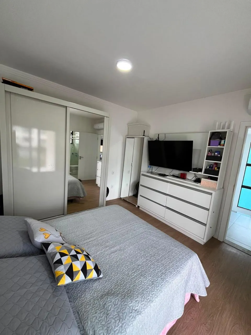 Casa amueblada con 4 habitaciones y 5 baños con balcón — photo 19