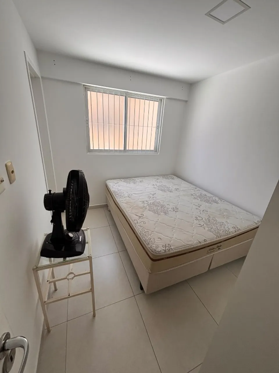 2-bedroom apartment in a building with a pool — photo 4