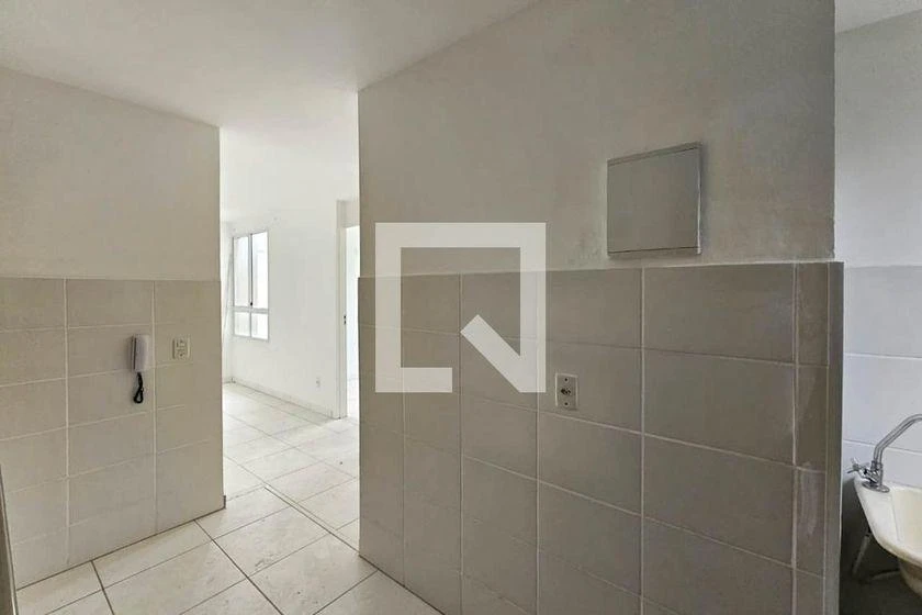 2-bedroom apartment in a building with a gym — photo 14