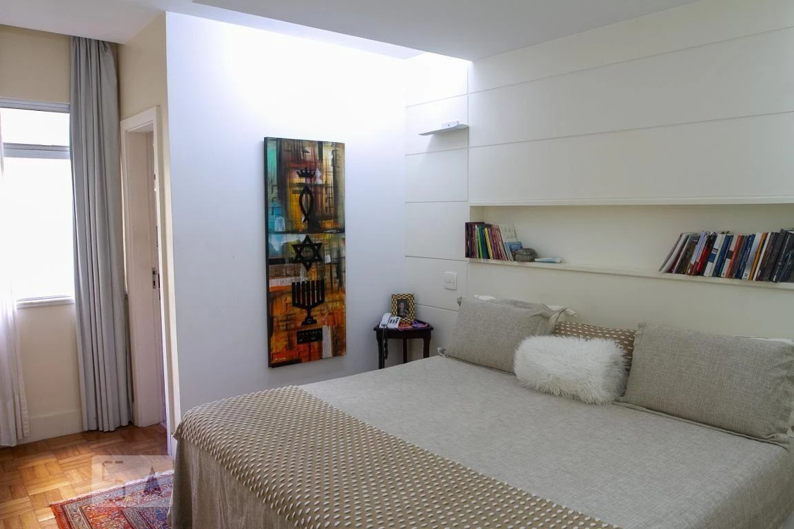 Furnished apartment with 3 bedrooms and 148 m² — photo 3