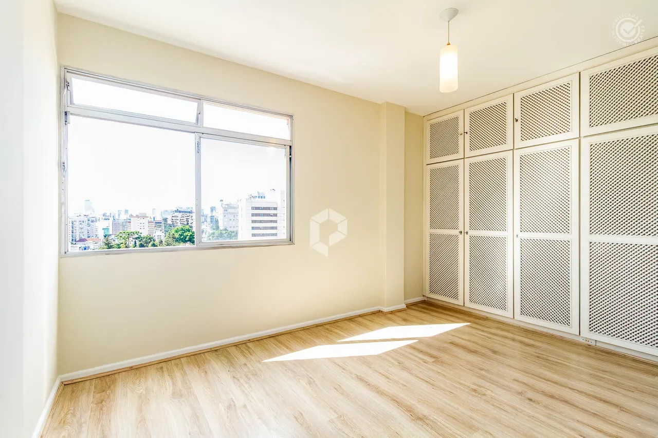 Орендна квартира з 3 спальнями 152 м² і балконом — photo 10