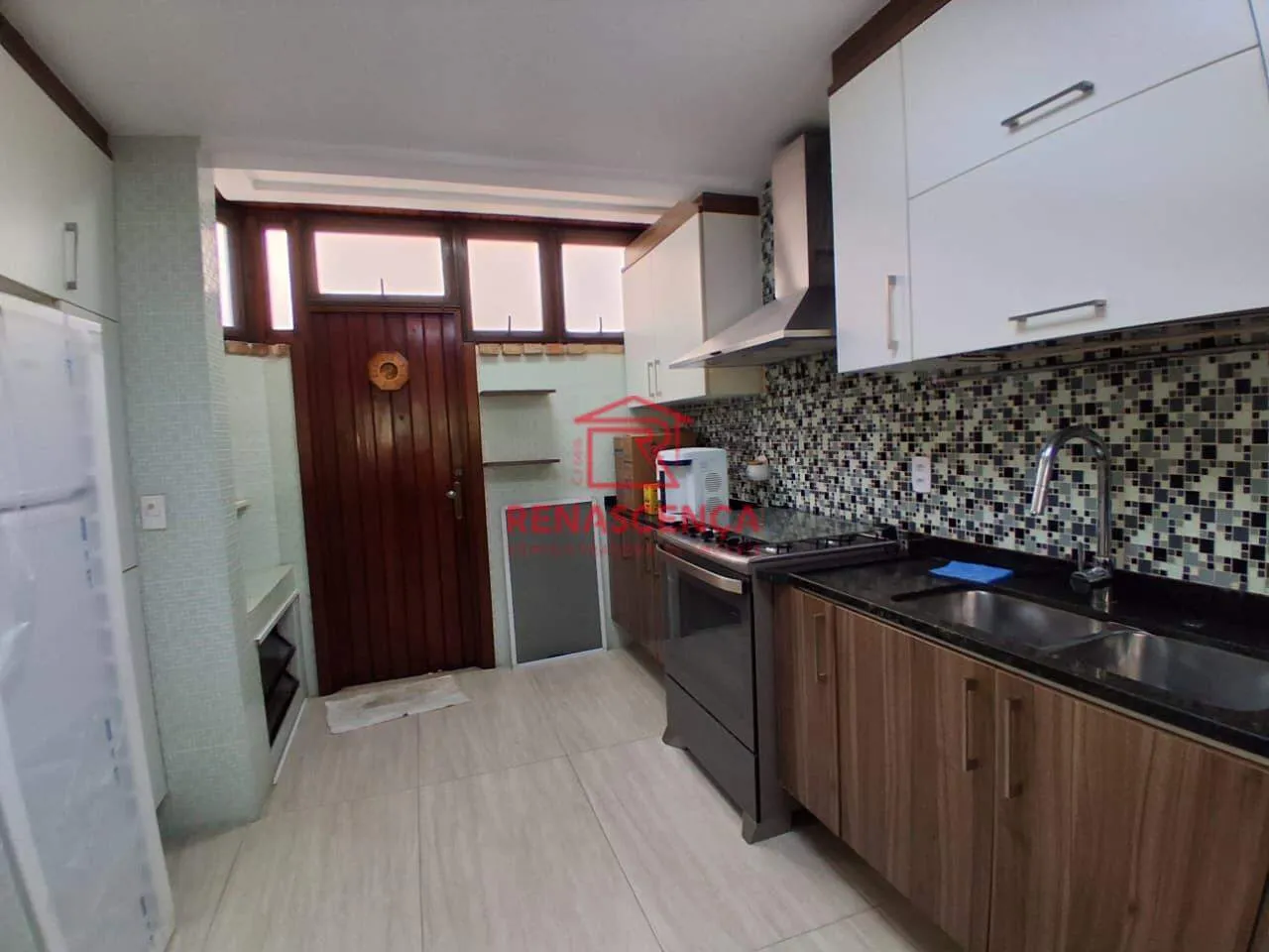 House with 3 bedrooms and 5 bathrooms plus 2 parking — photo 24