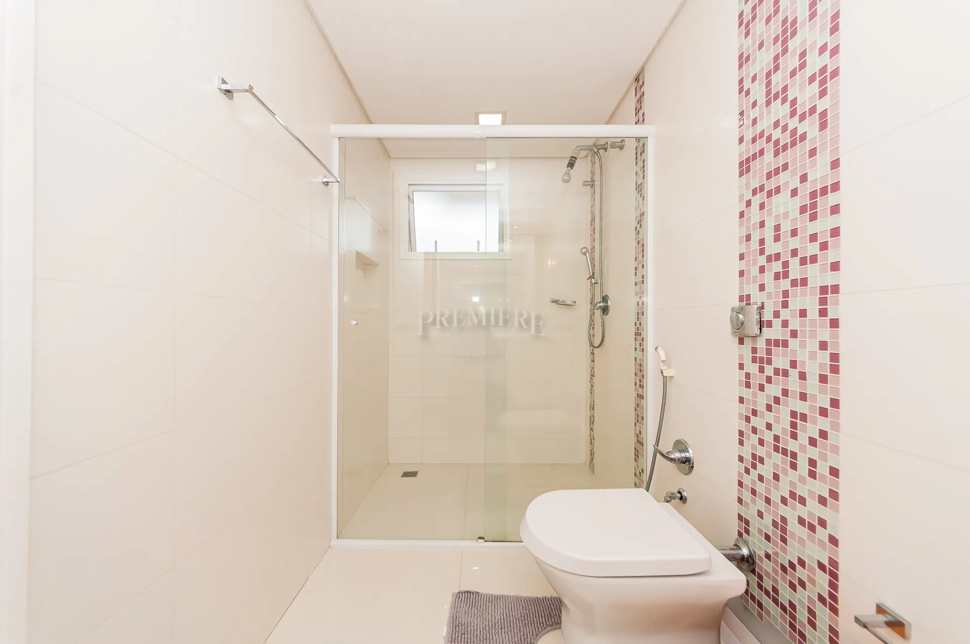 House with 3 en-suite bedrooms and 450 m² — photo 40