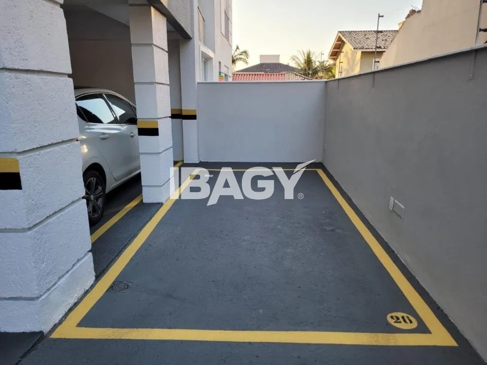 Apartamento de 2 dormitorios con cocina abierta y zona de lavado — photo 16