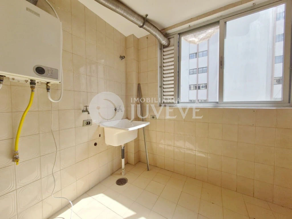 Квартира з 3 спальнями, 1 власною ванною та 117 м² — photo 4