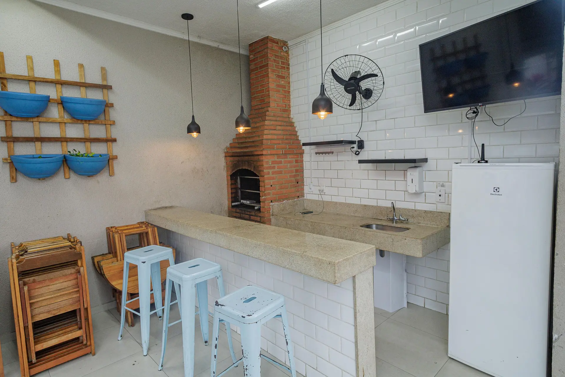 Apartment, 45 m², with wood or laminate floors — photo 10