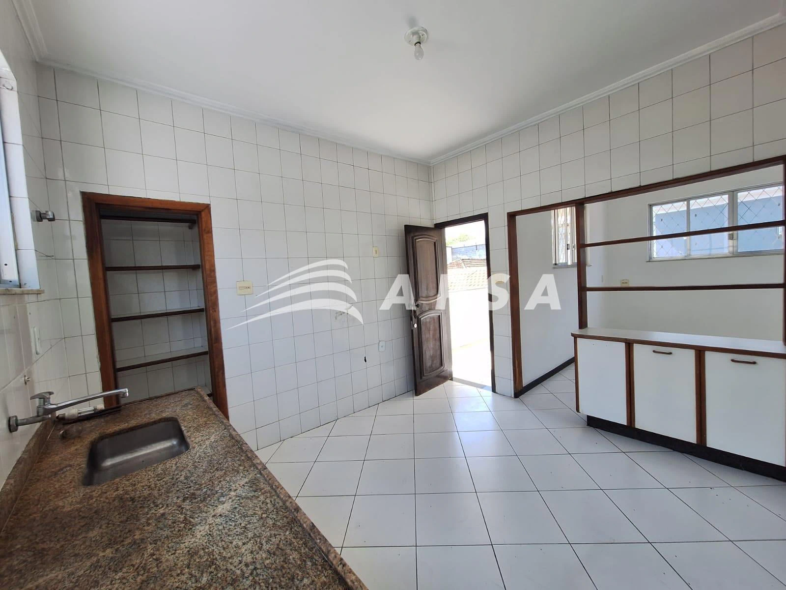 Home office in a 3-bedroom house, 155 m² — photo 15