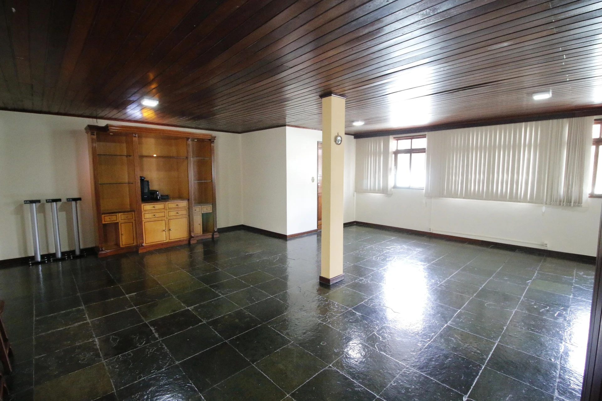 3-bedroom house with a garden — photo 47