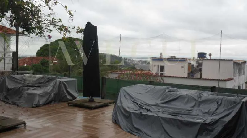 Furnished house, 485 m², with a bathtub — photo 7