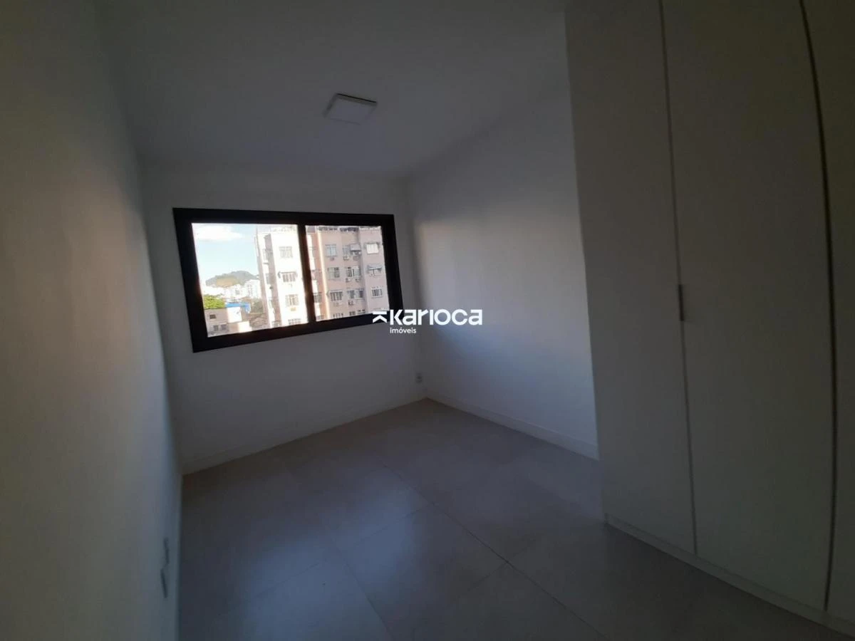 2-bedroom apartment in a building with a sauna — photo 9