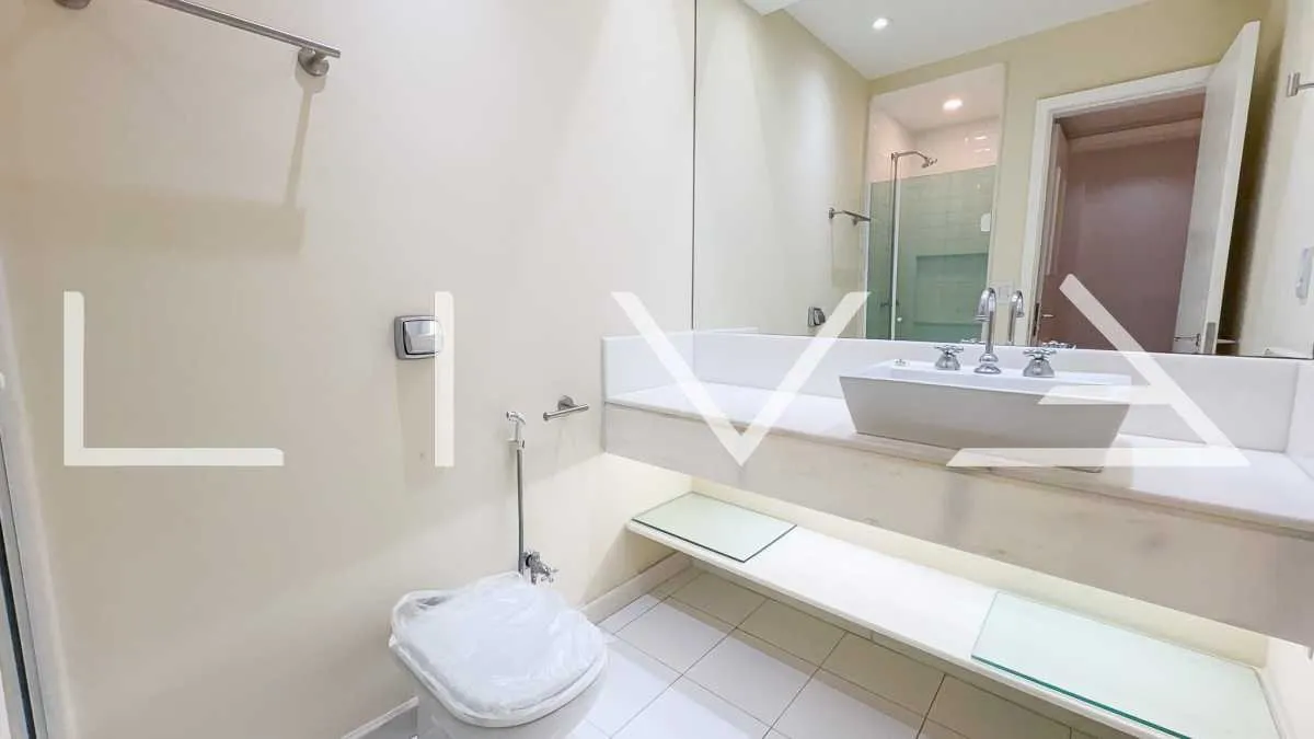 Гардеробная и 4 спальни: квартира 180 м² — photo 16