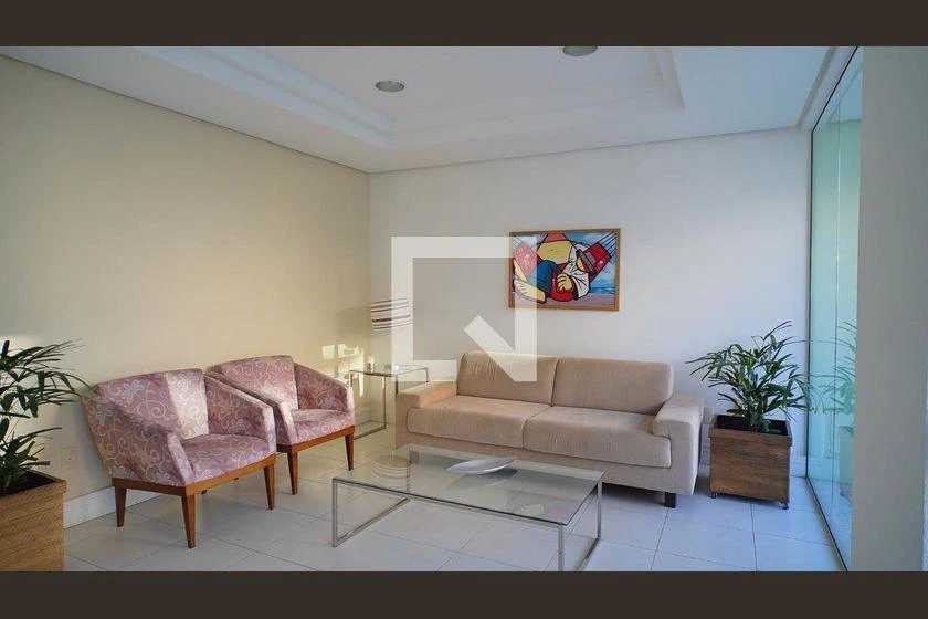 Apartamento de 3 dormitorios con suite y cocina abierta — photo 32