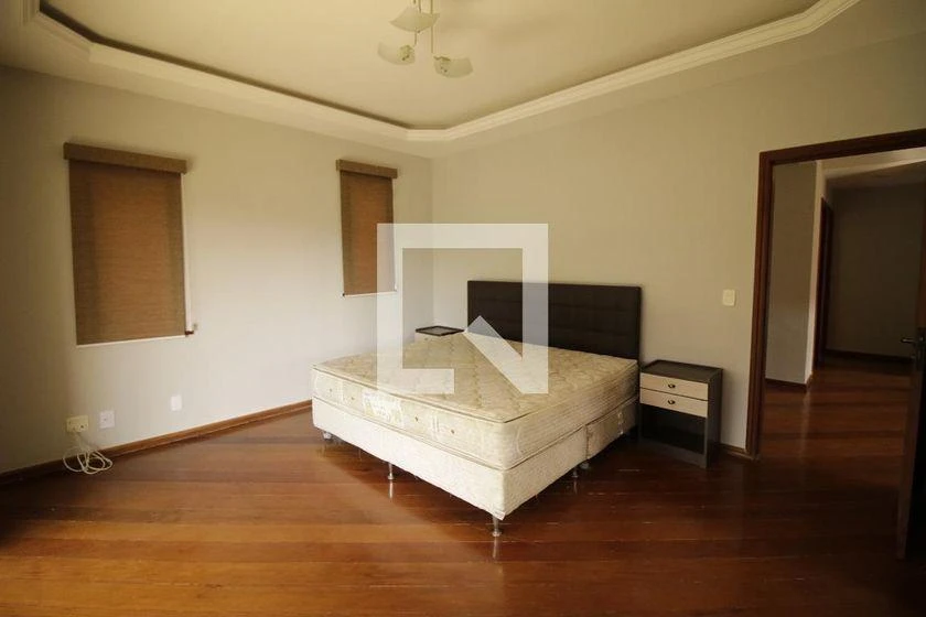 Casa de 700 m² com 3 quartos e 4 banheiros — photo 23