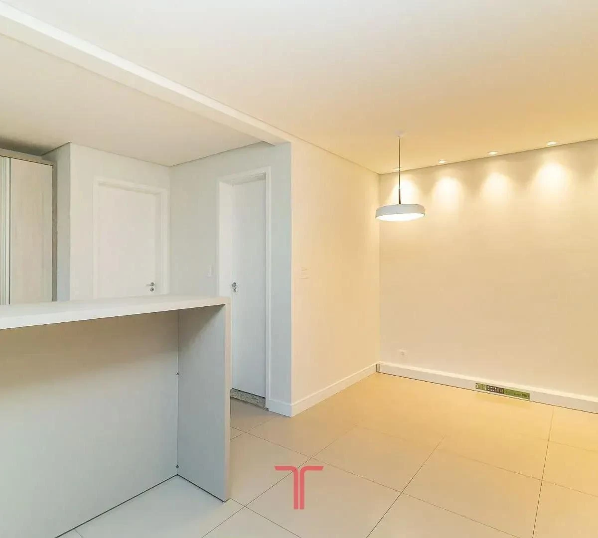Apartamento de 1 quarto em condomínio com piscina — photo 3