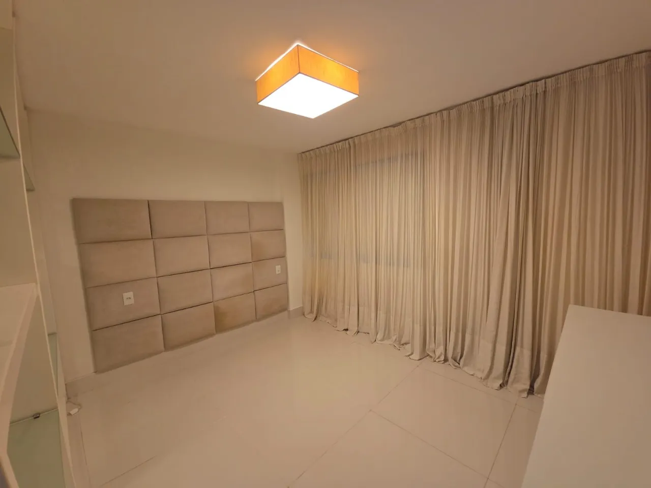 Furnished apartment, 316 m², with a walk-in closet — photo 12