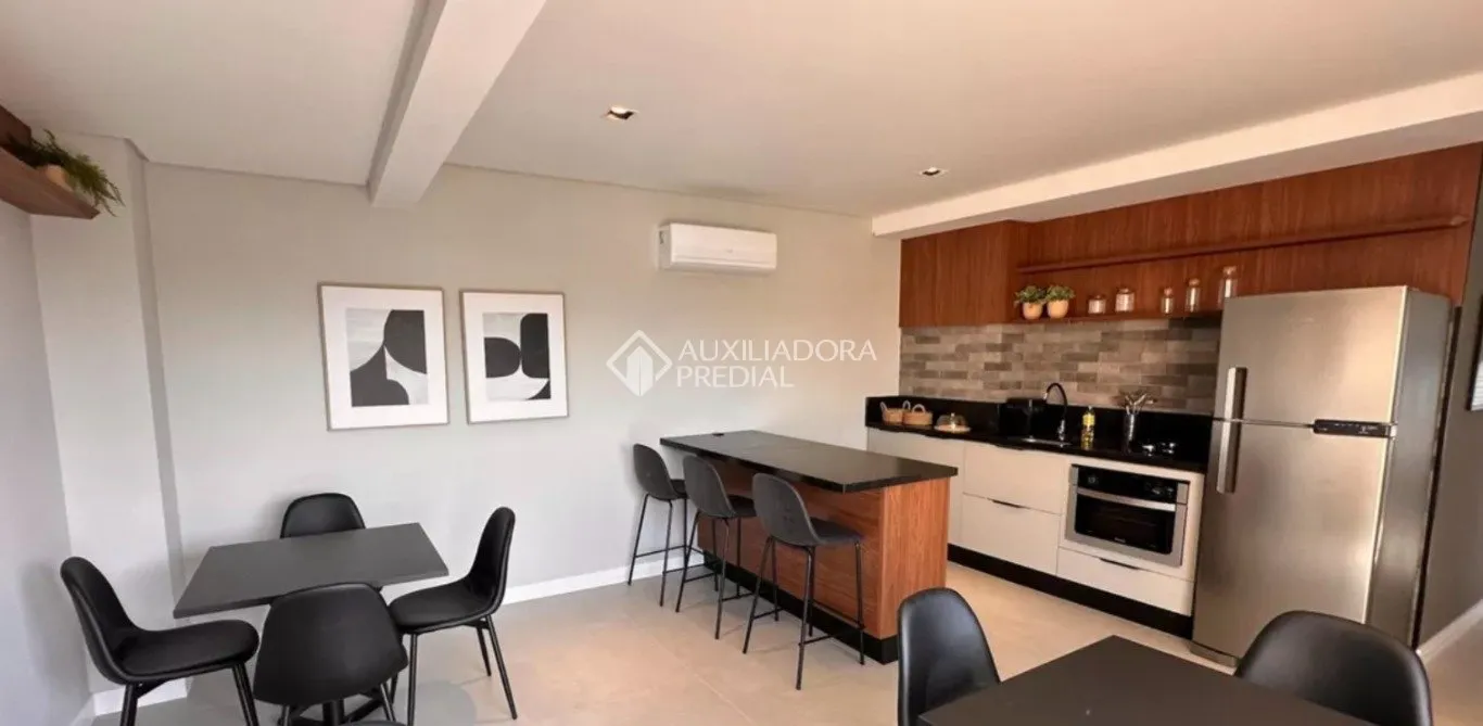 80 m² apartment with 2 bedrooms and 1 parking spot — photo 23