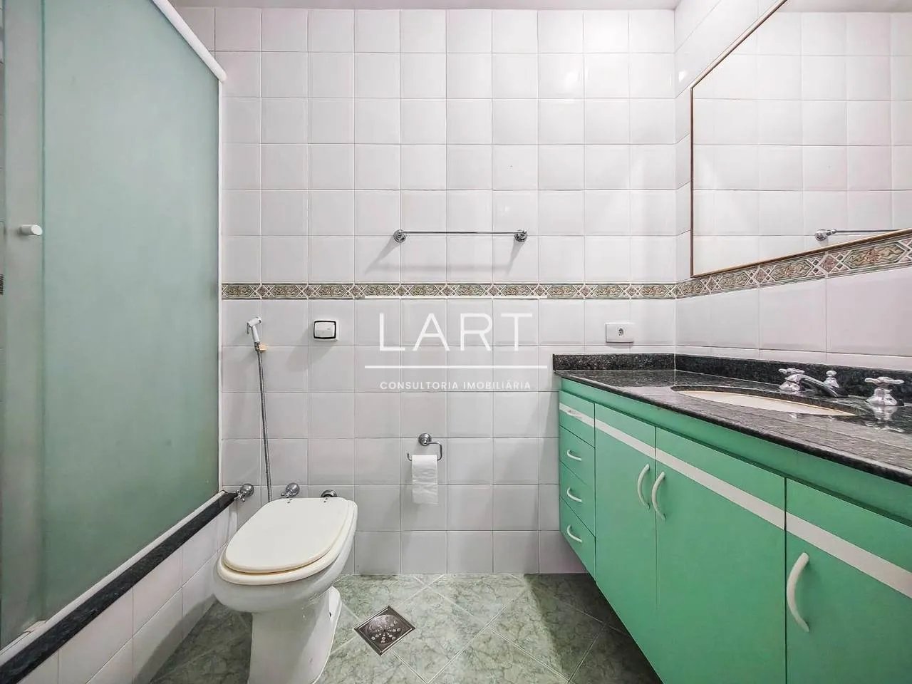Apartment on the 8th floor with a water view — photo 15