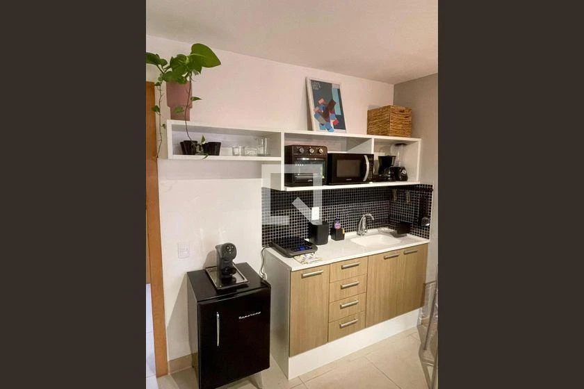 Monoambiente con espacio de home office en Rio de Janeiro — photo 12