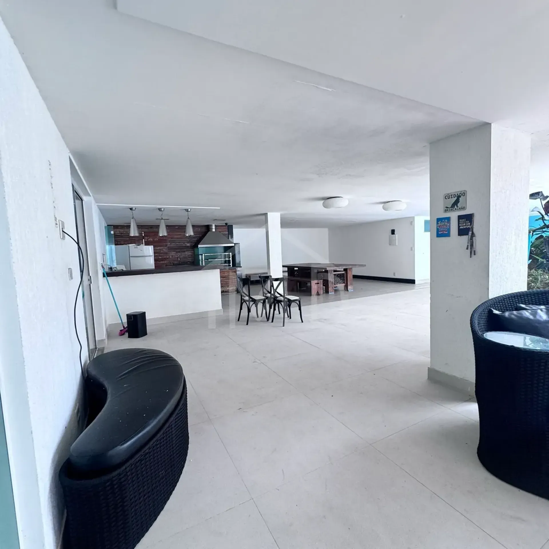 Casa amueblada con 5 dormitorios y 5 baños, balcón acristalado — photo 6