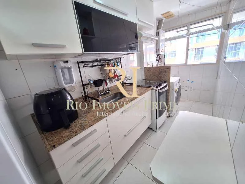 Furnished apartment with 2 bedrooms and balcony — photo 11