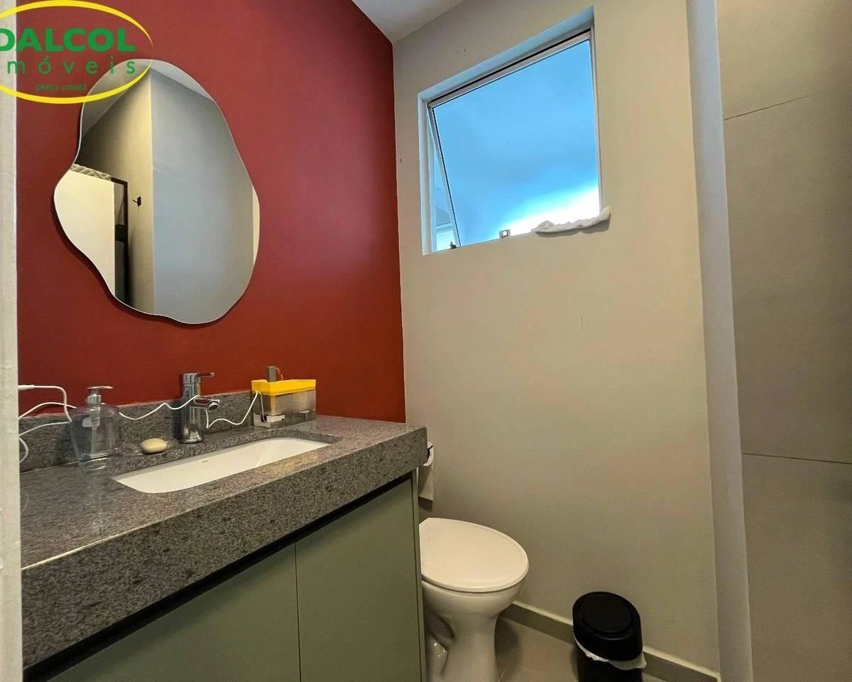 3-bedroom apartment with a washing machine — photo 20