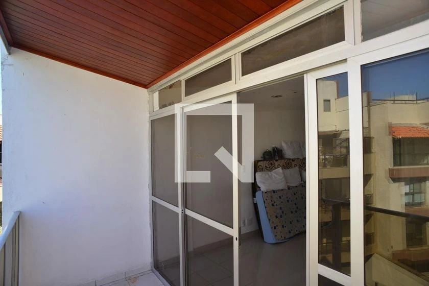 Top-floor rental with 4 bedrooms and 200 m² — photo 7