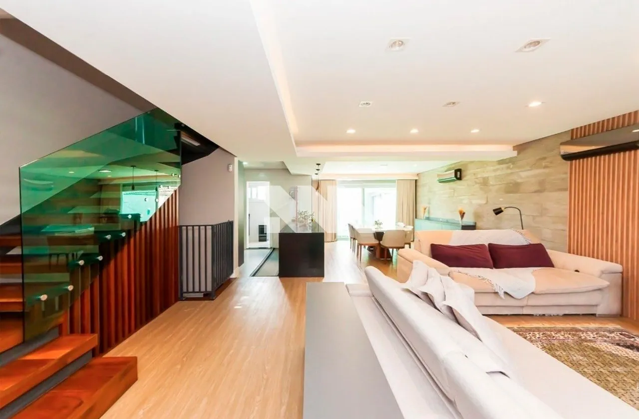 House with 3 en-suite bedrooms and 5 baths, 350 m² — photo 5