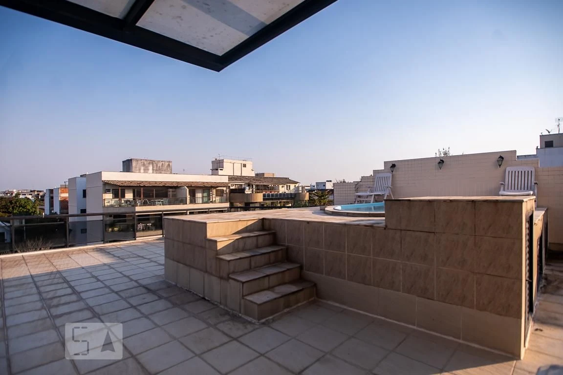 Furnished 3-bedroom apartment with private BBQ — photo 5