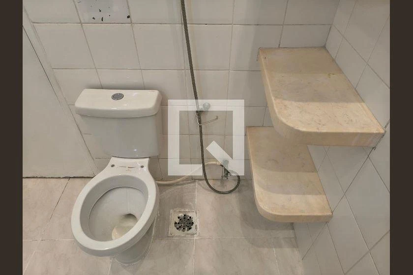 Apartment, 56 m², with wood or laminate floors — photo 31