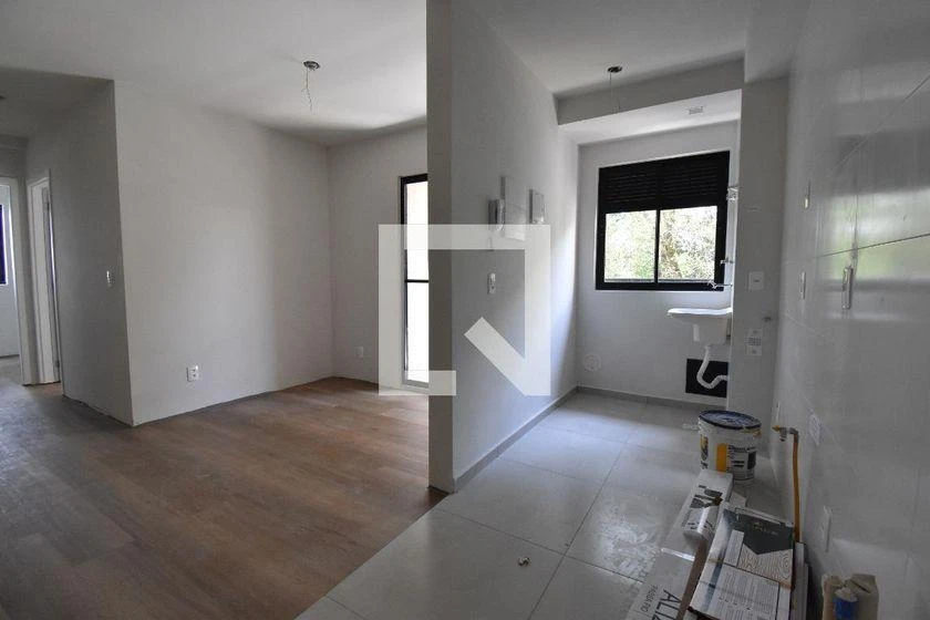 Balcony with a grill in a 3-bedroom apartment, 64 m² — photo 45