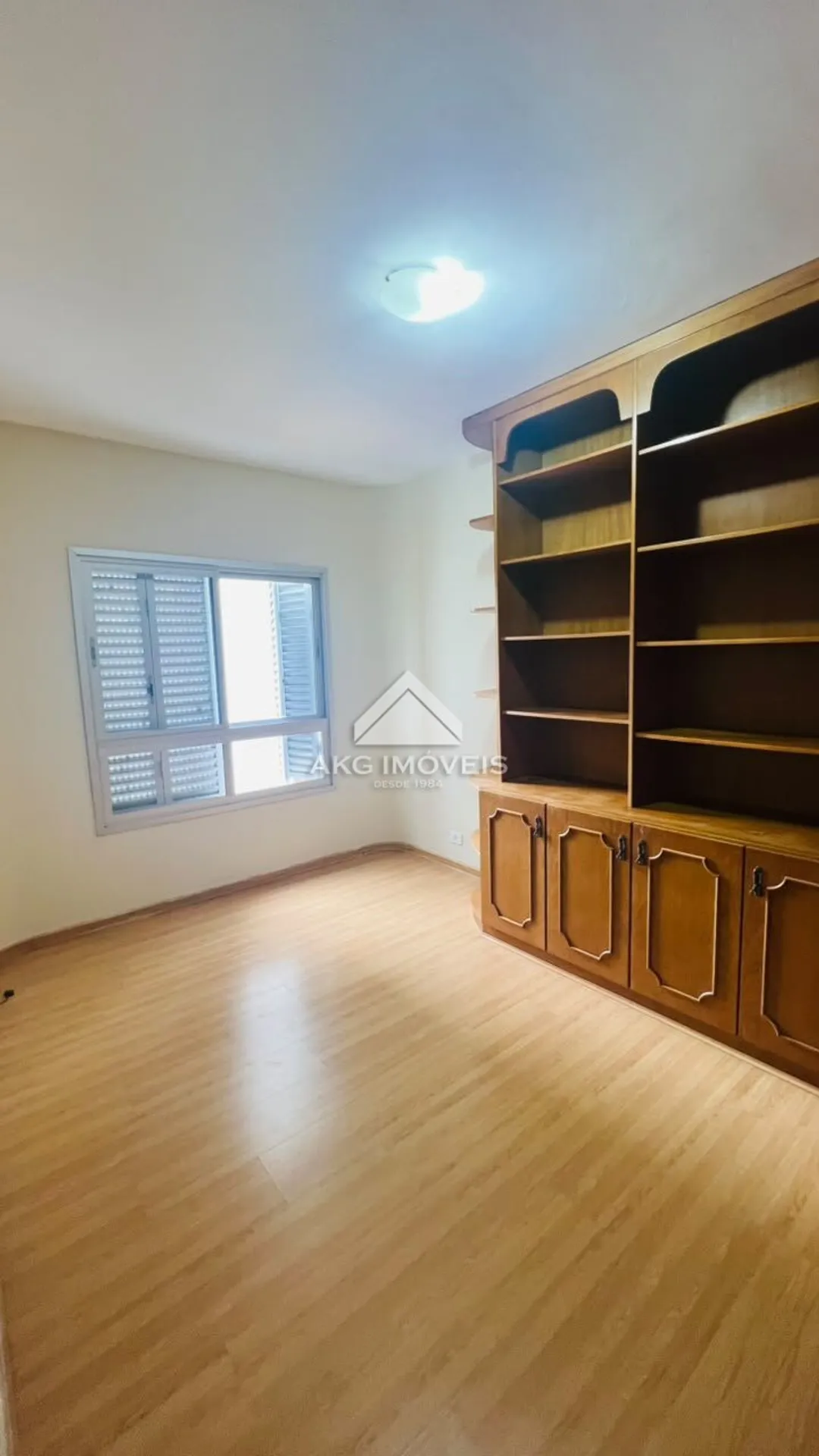 3-bedroom apartment with a home office in Curitiba — photo 14