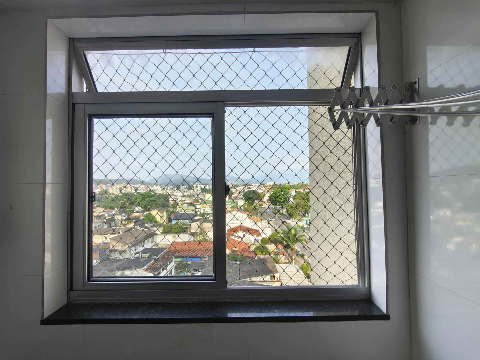 Mountain view in a 2-bedroom apartment, 52 m² — photo 25