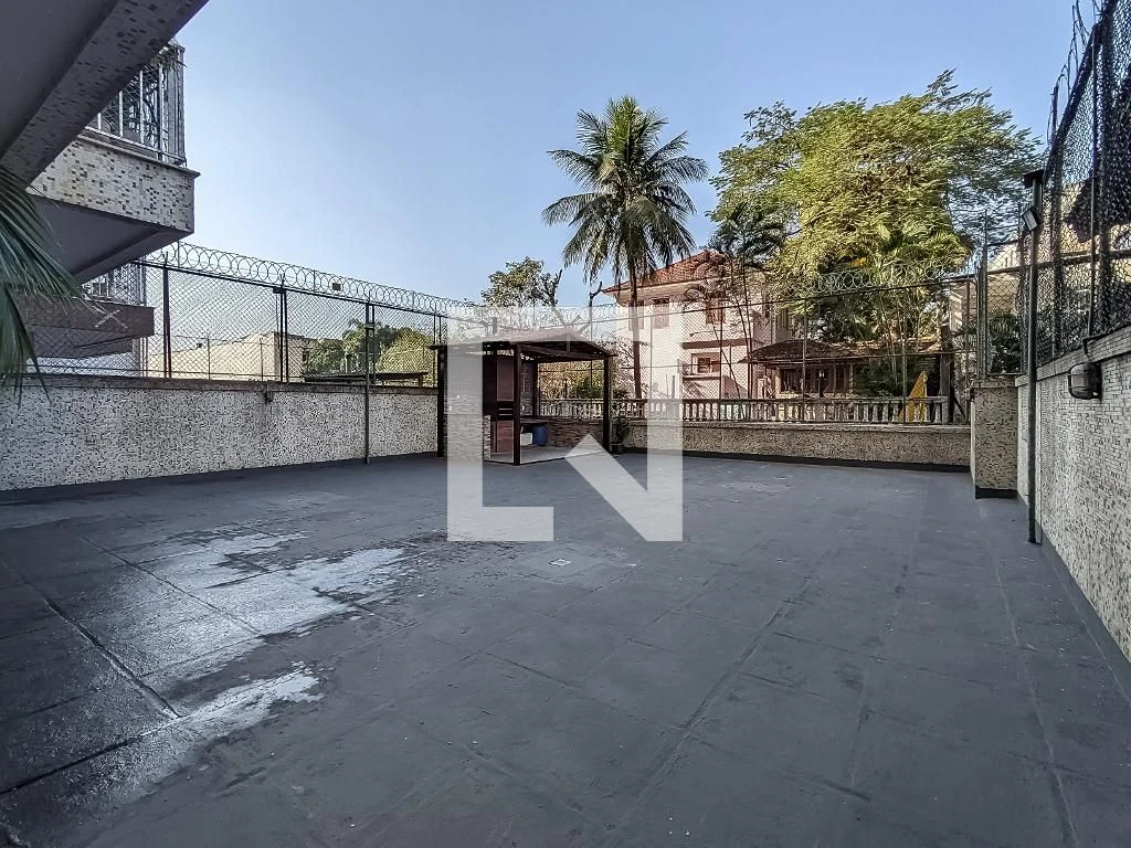 3-bedroom apartment with a mountain view in Rio de Janeiro — photo 67