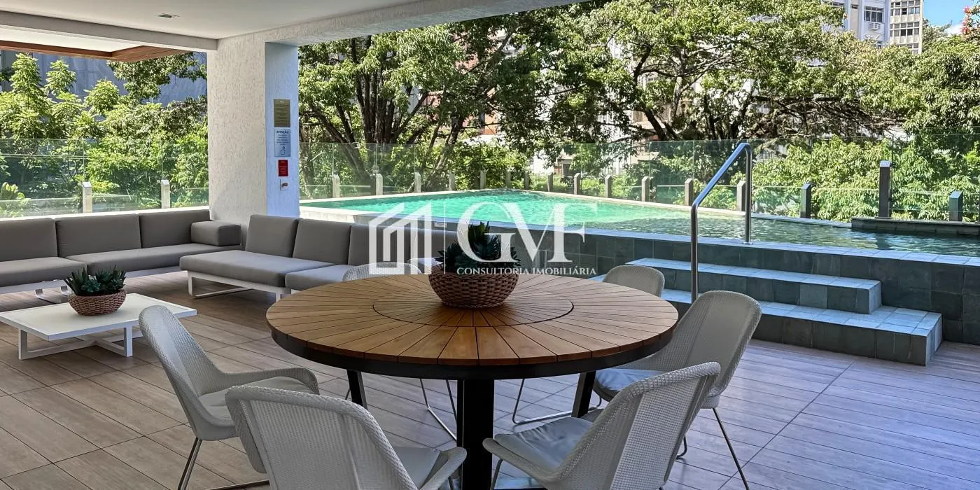 Furnished apartment, 57 m², with a glass-enclosed balcony — photo 12