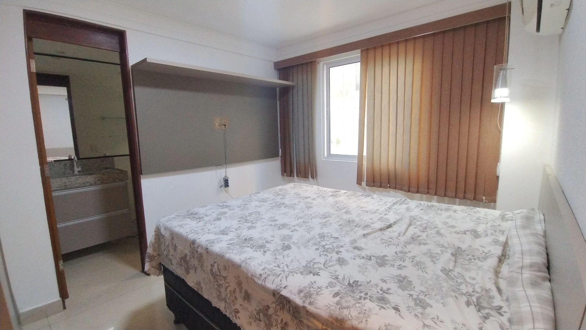Furnished one-bedroom apartment, 35 m² — photo 9