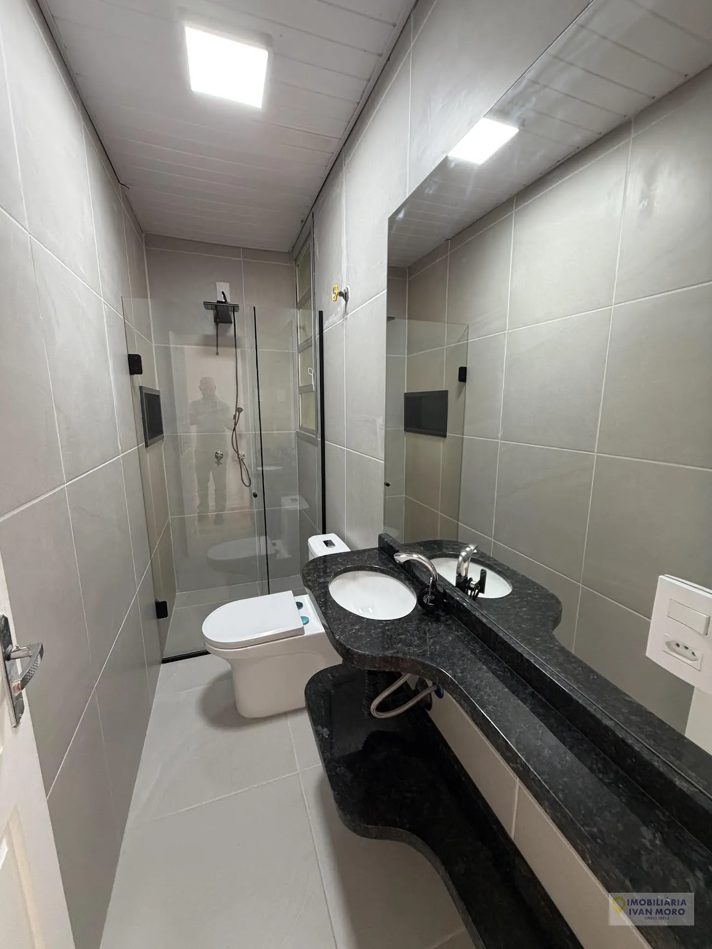 Квартира на 3-му поверсі з дерев'яною підлогою або ламінатом — photo 5
