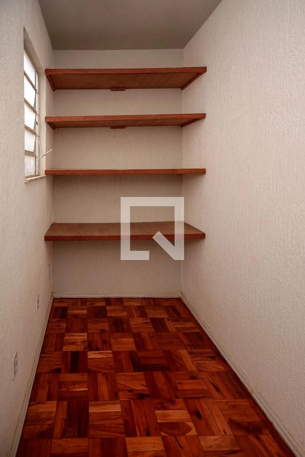 Apartment, 78 m², with wood or laminate floors — photo 31