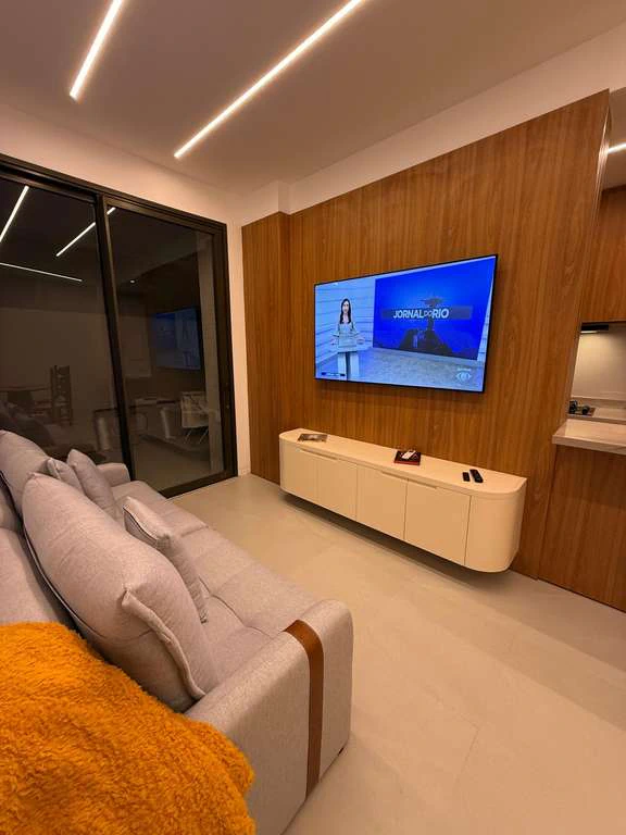 Furnished 2-bedroom apartment with 1 en-suite, 95 m² — photo 10