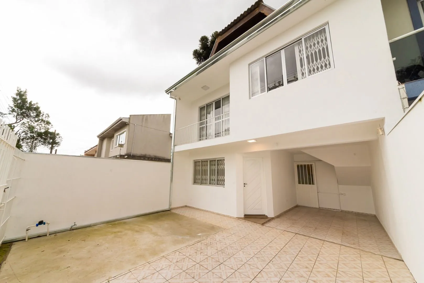 House, 170 m², with a jacuzzi — photo 19